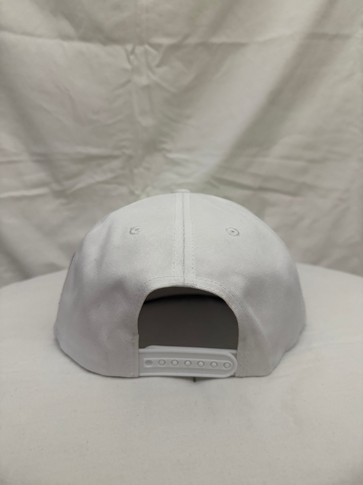 MW Flat Snapback (White)