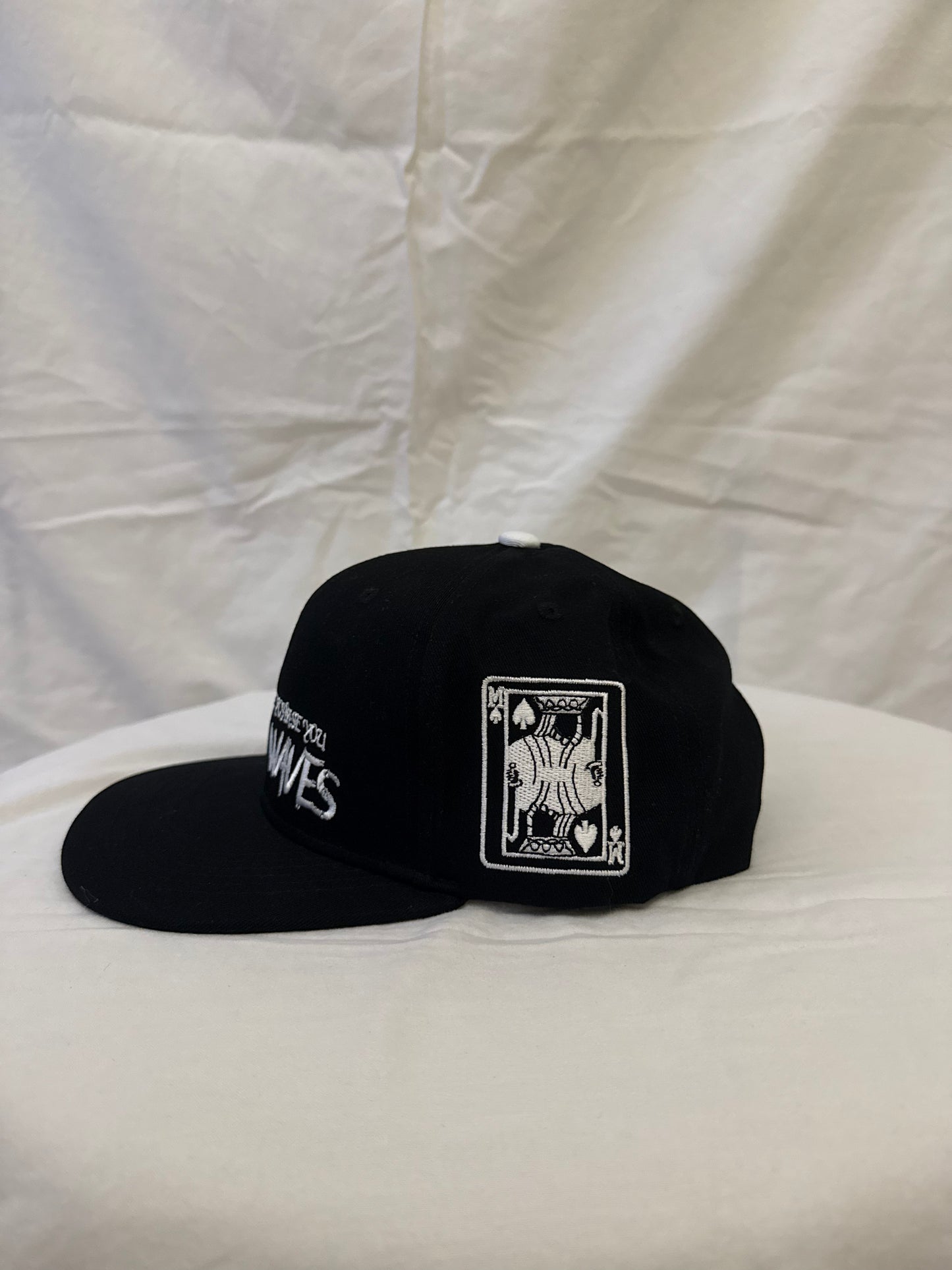 MW Flat Snapback (Black/White)