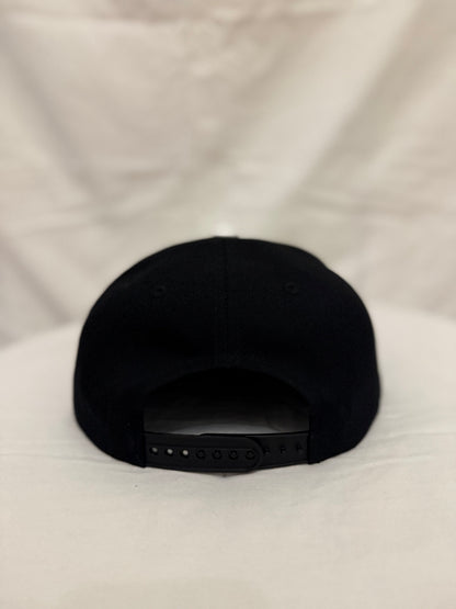 MW Flat Snapback (Black/White)